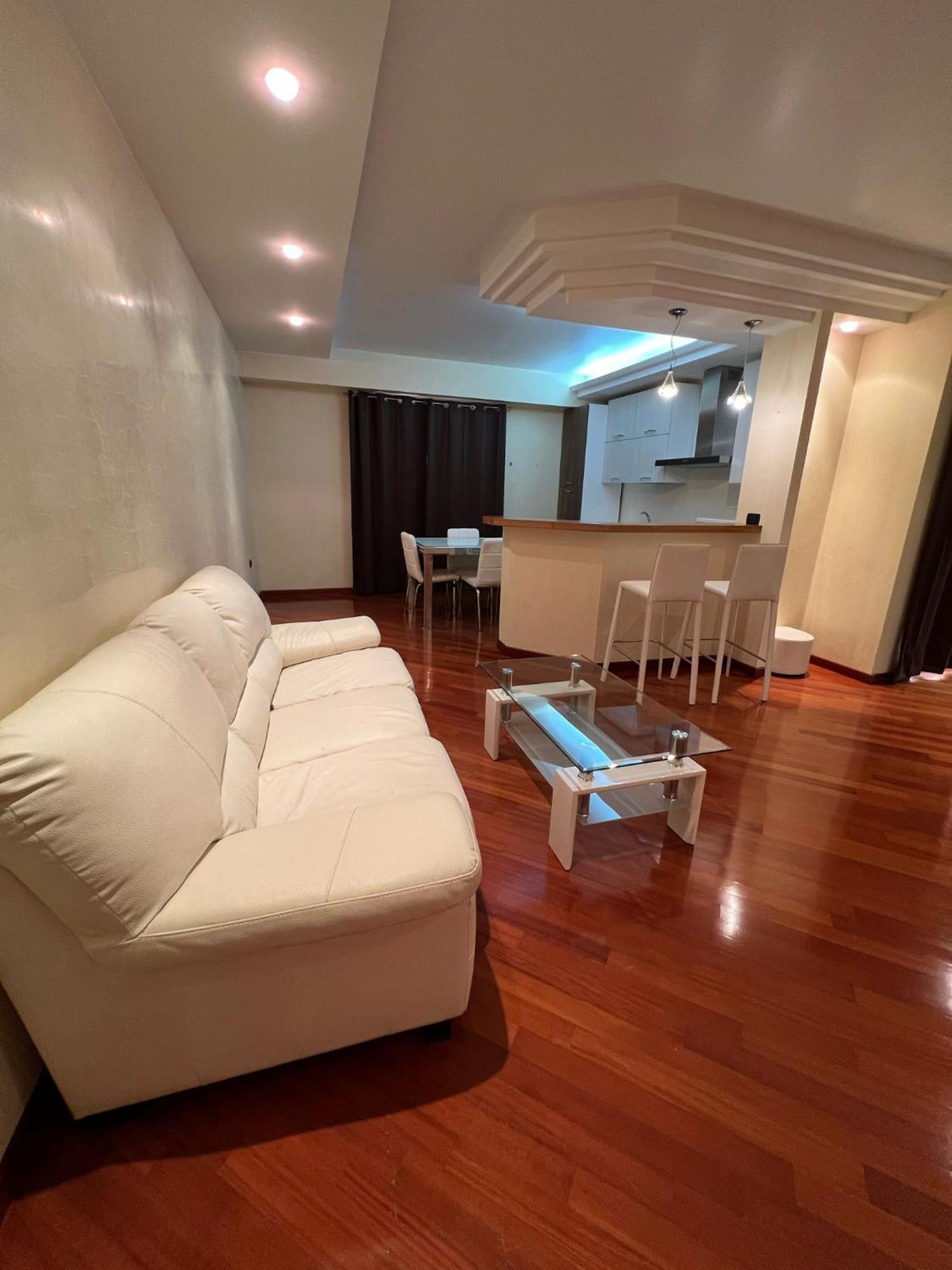 Gallery House * Vibo Valentia